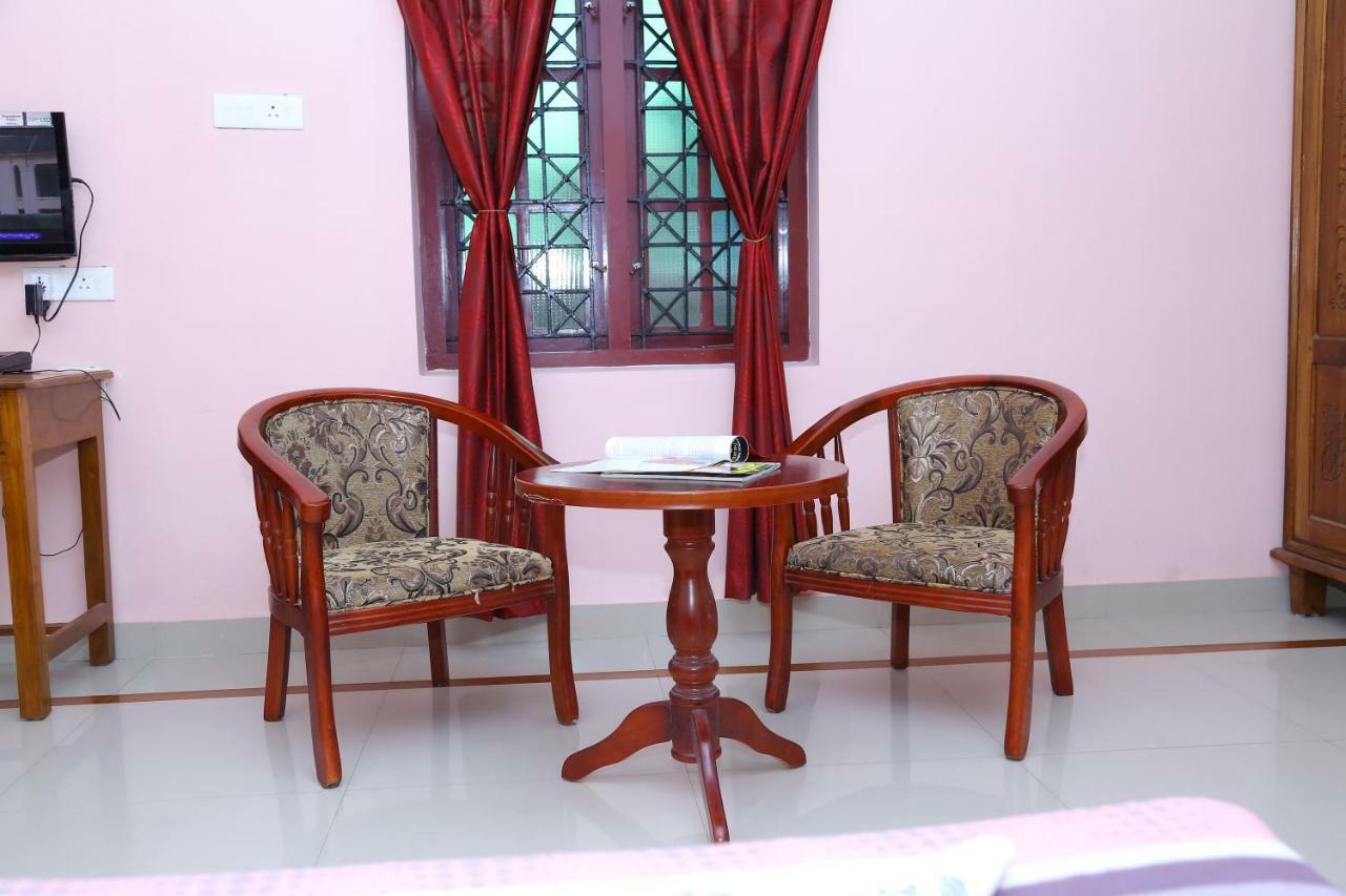 Princess Inn Royal Thiruvananthapuram Exterior foto